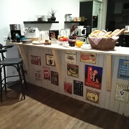 La Maison De Πανσιόν