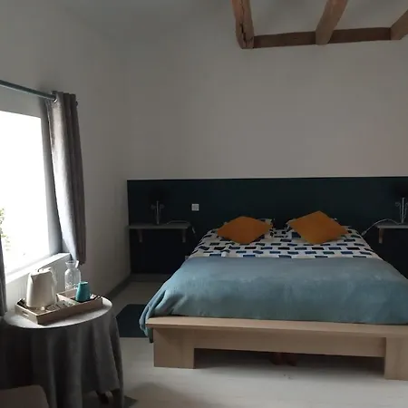 La Maison De Guest house *